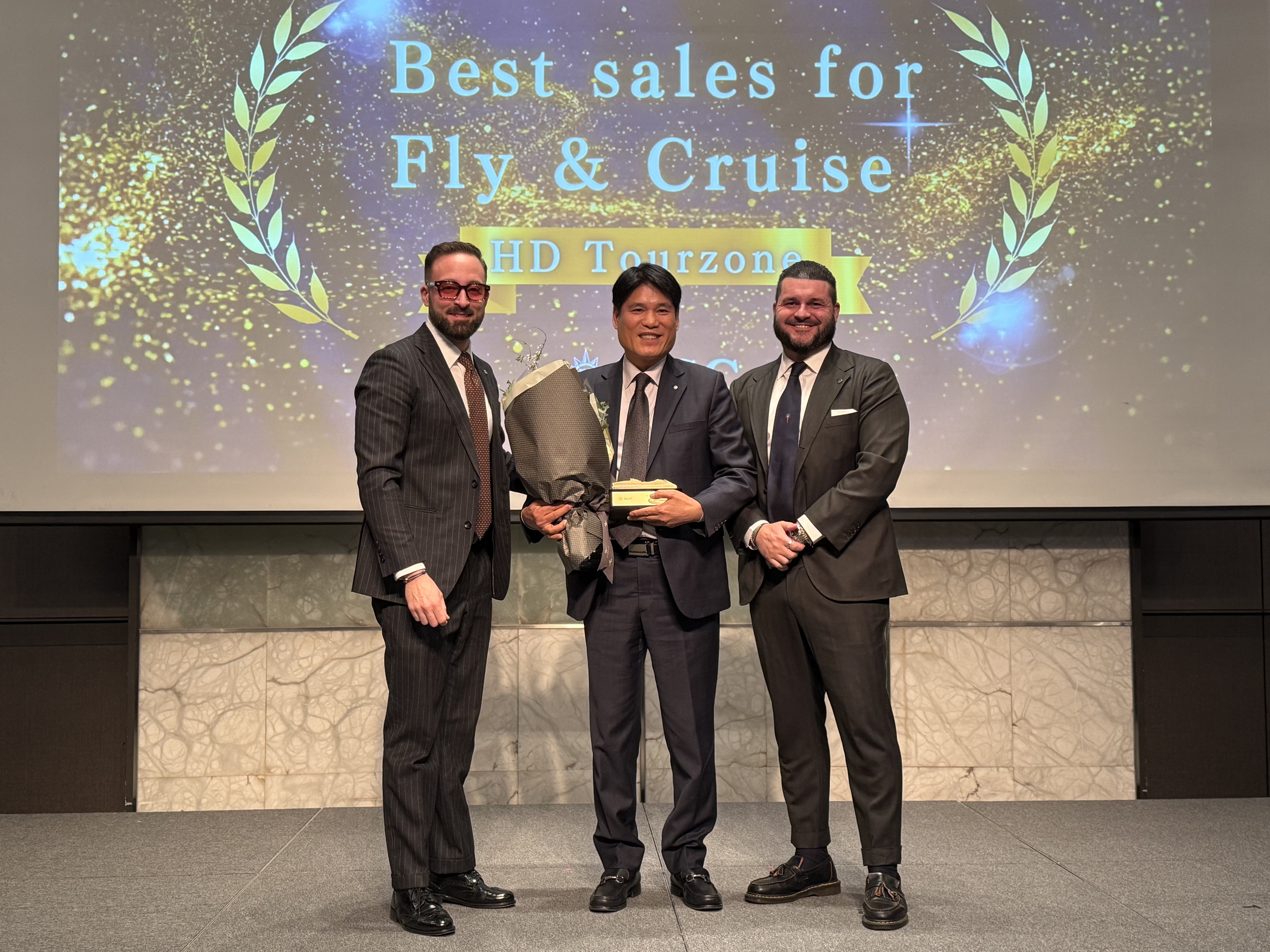 HD투어존 MSC Best Sales for Fly & Cruise 실제 시상 사진