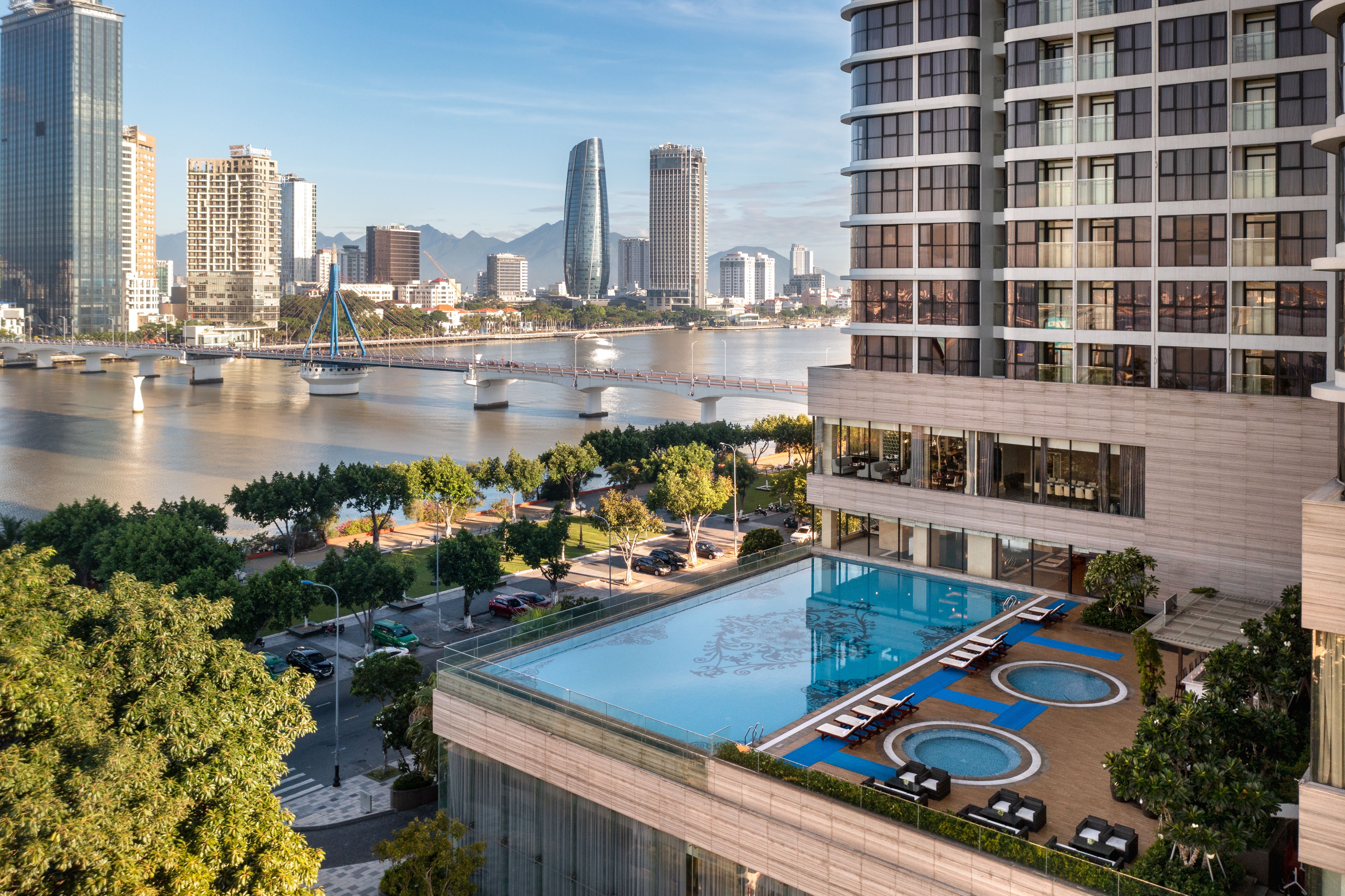 다낭 멜리아 빈펄 다낭 리버프런트 (Meliá Vinpearl Da Nang Riverfront)