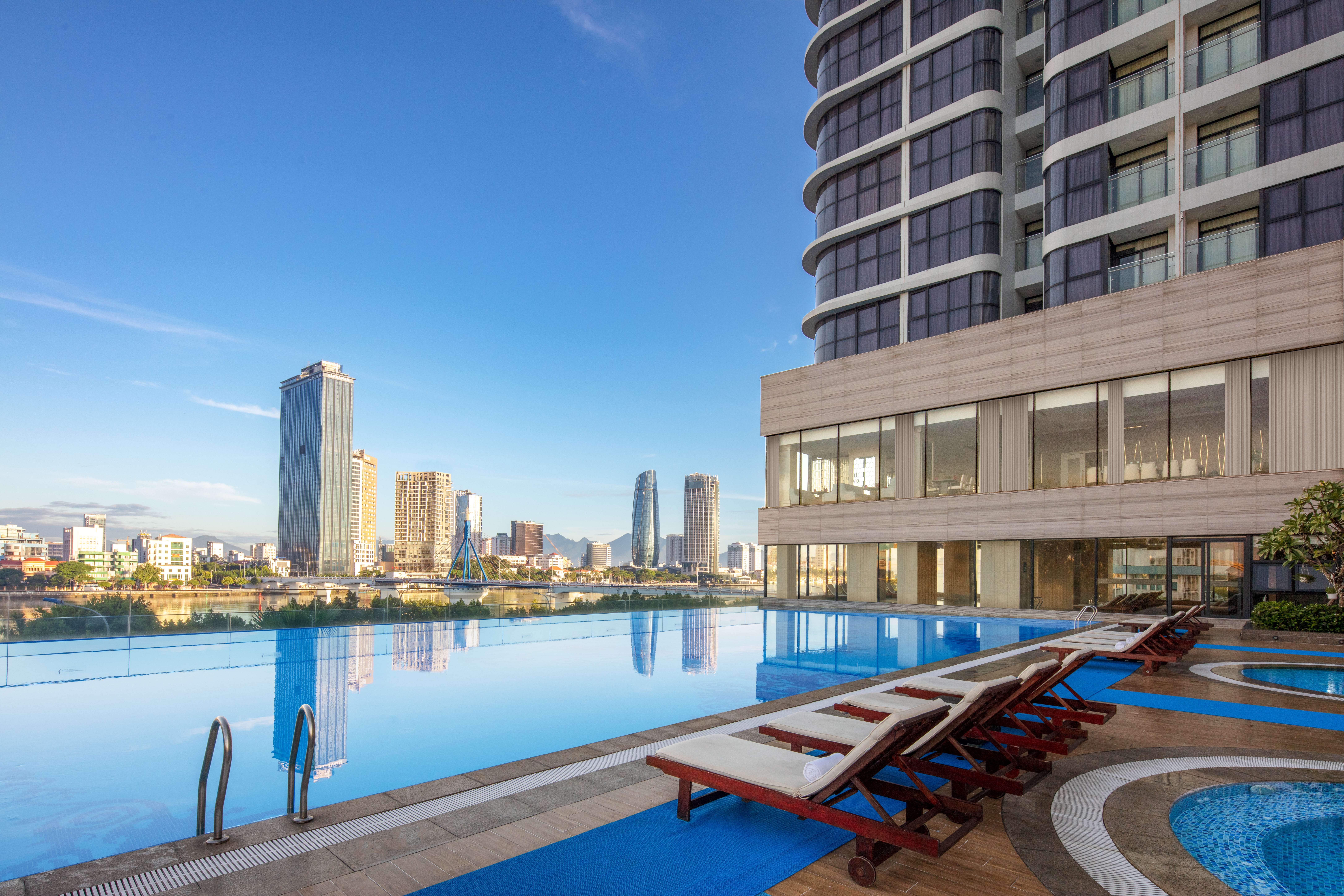 다낭 멜리아 빈펄 다낭 리버프런트 (Meliá Vinpearl Da Nang Riverfront)