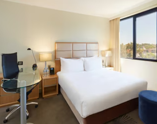 홀리데이인 파라마타 [Holiday Inn Parramatta]